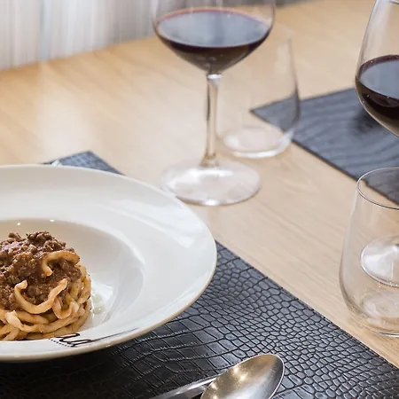La Gustea & Cucina