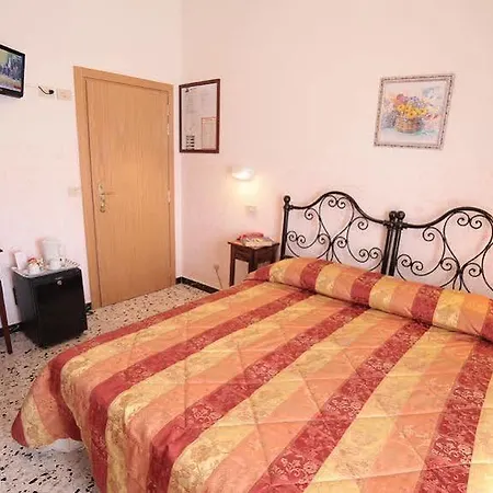 Hotel La Gustea & Cucina Sarteano
